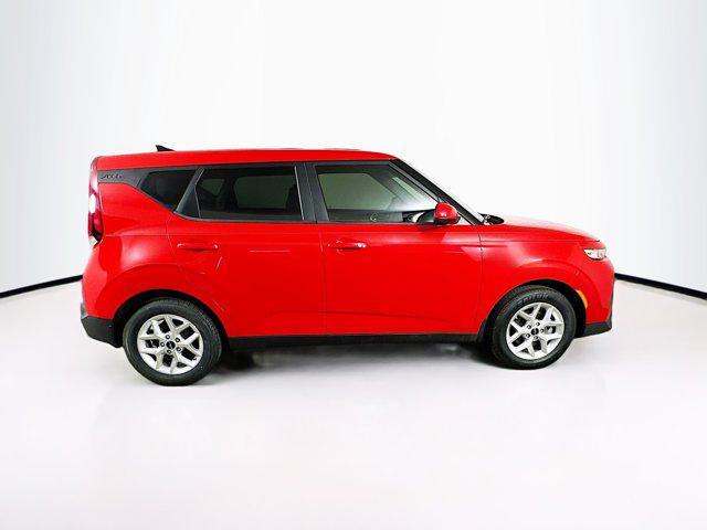 used 2022 Kia Soul car, priced at $15,418