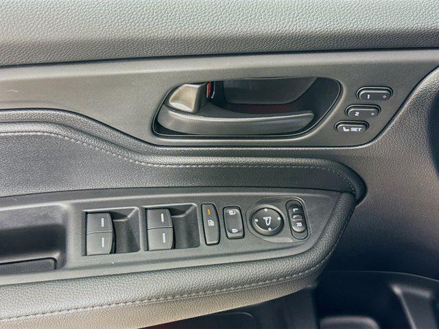 used 2026 Honda Odyssey car, priced at $42,200
