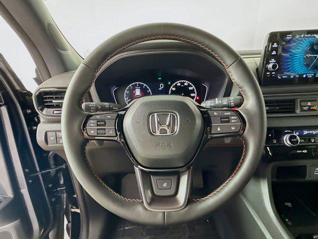 new 2025 Honda Pilot car, priced at $48,136
