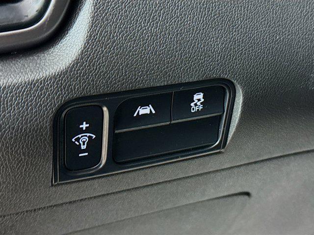 used 2023 Kia Sorento car, priced at $24,253