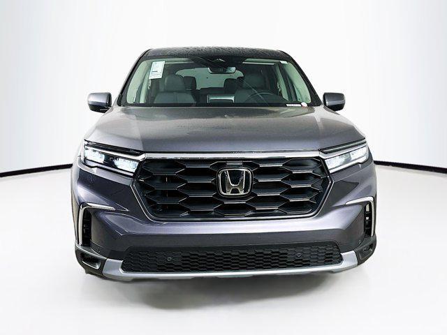 new 2025 Honda Pilot car, priced at $46,234