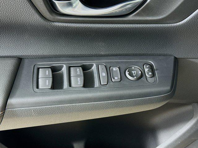 new 2025 Honda CR-V Hybrid car, priced at $34,665