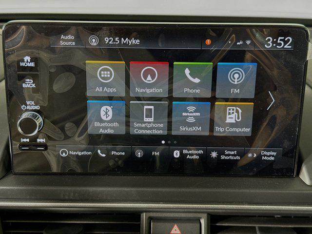 new 2025 Honda Pilot car, priced at $50,147