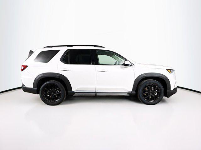 new 2025 Honda Pilot car, priced at $50,147