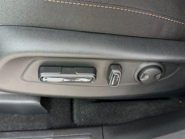 new 2026 Honda CR-V Hybrid car, priced at $35,661