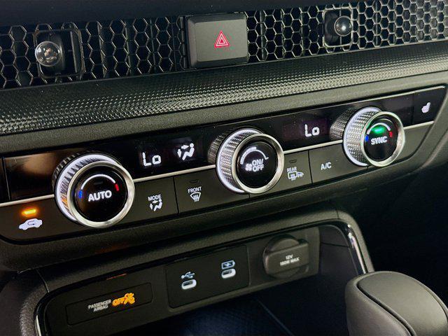 new 2026 Honda CR-V Hybrid car, priced at $35,661