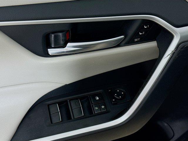 used 2019 Toyota RAV4 car, priced at $13,871