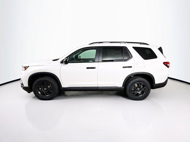 new 2025 Honda Pilot car, priced at $48,563