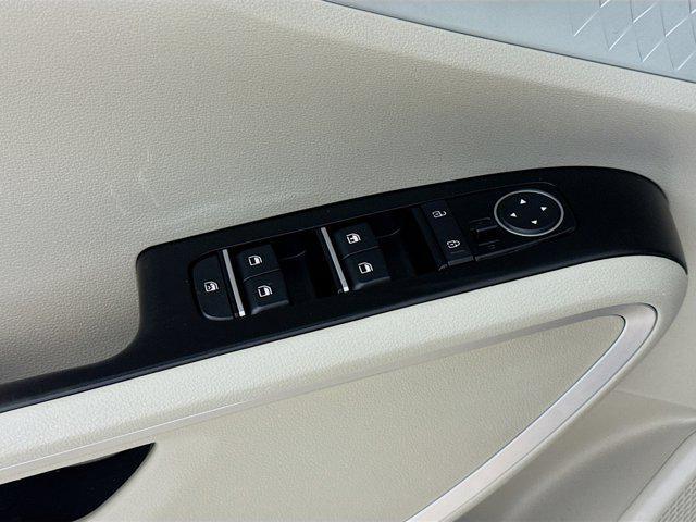 used 2022 Kia Soul car, priced at $15,735