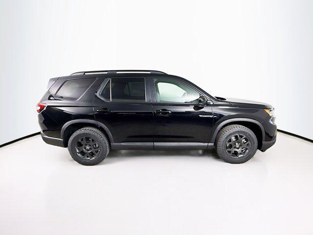 new 2025 Honda Pilot car, priced at $48,541