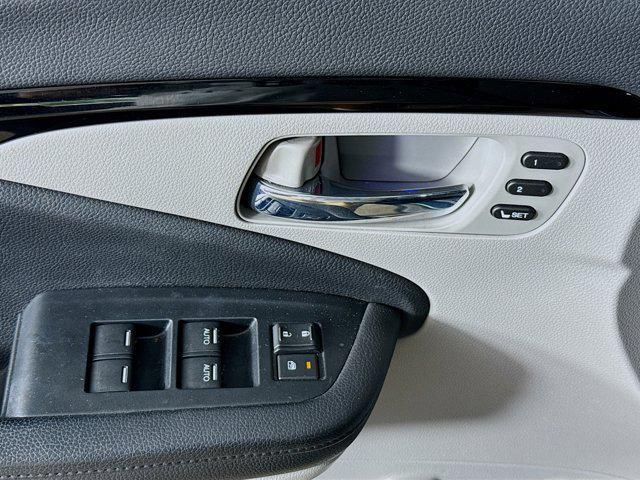 used 2021 Honda Pilot car, priced at $27,040