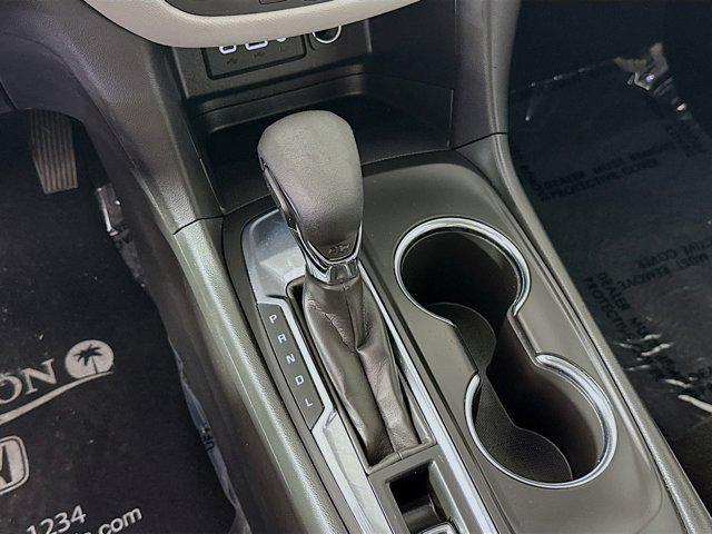 used 2023 Chevrolet Equinox car, priced at $17,990