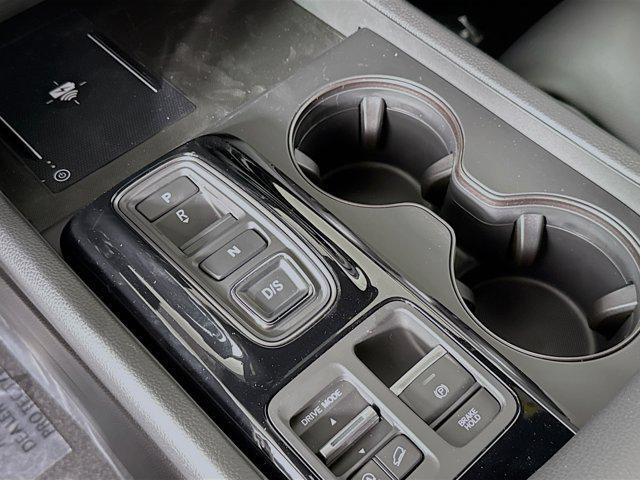 new 2025 Honda Pilot car, priced at $48,563