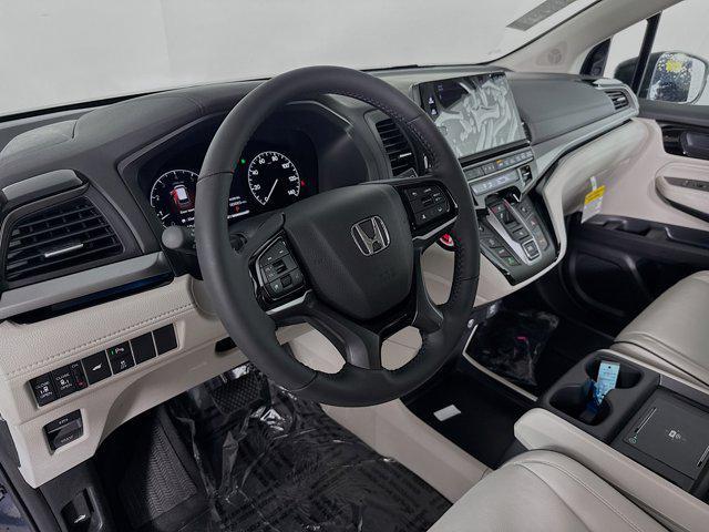 new 2025 Honda Odyssey car, priced at $45,074