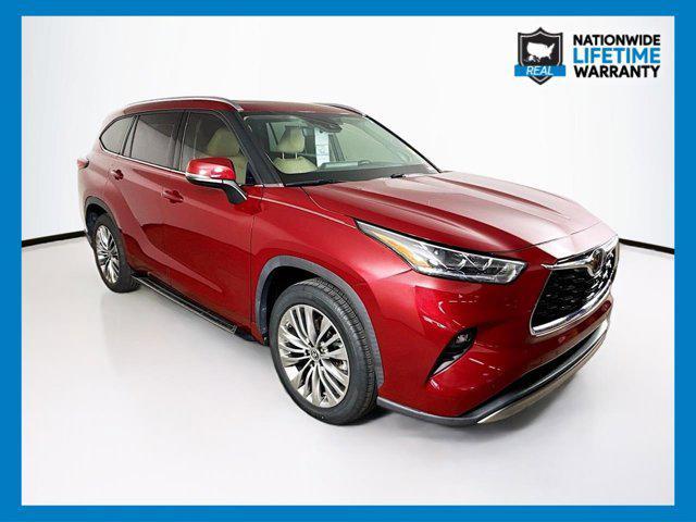 used 2021 Toyota Highlander car, priced at $36,344