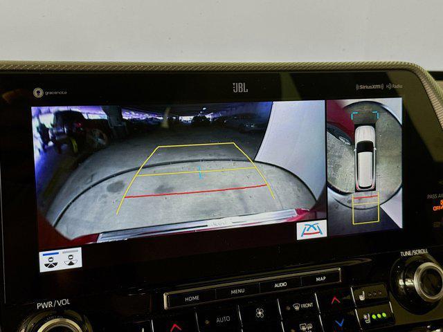used 2021 Toyota Highlander car, priced at $36,079