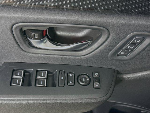 new 2025 Honda Pilot car, priced at $52,524