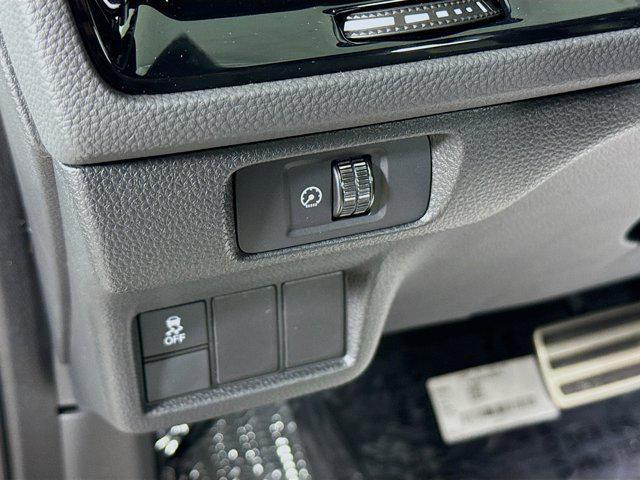 new 2026 Honda Civic Hybrid car, priced at $34,600