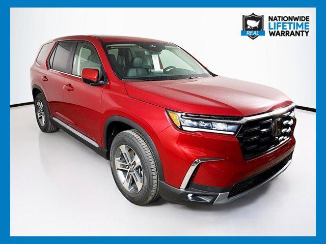 new 2025 Honda Pilot car, priced at $44,348