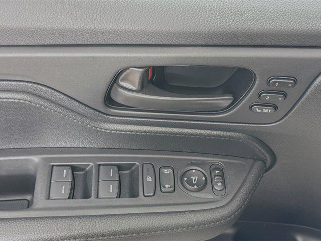 used 2024 Honda Odyssey car, priced at $37,415