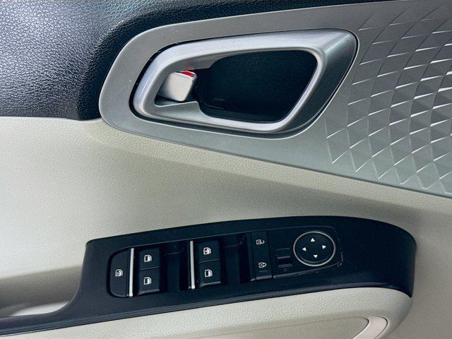 used 2022 Kia Soul car, priced at $16,293