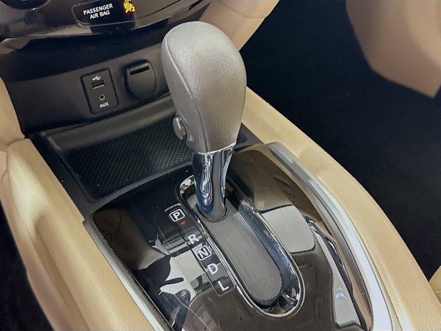 used 2016 Nissan Rogue car, priced at $13,157
