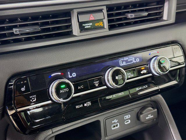 new 2025 Honda Pilot car, priced at $49,964