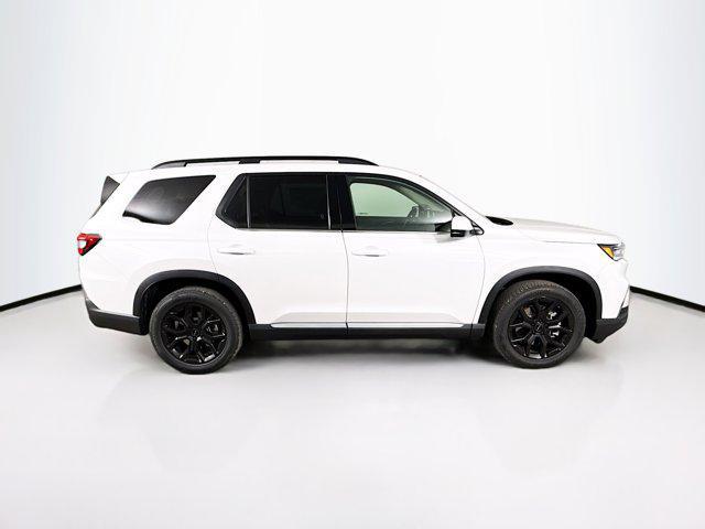 new 2025 Honda Pilot car, priced at $49,964