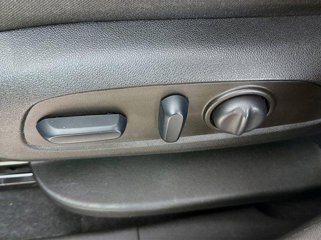 used 2023 Chevrolet Equinox car, priced at $19,351