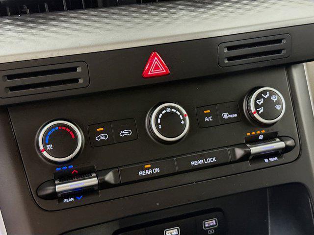 used 2024 Kia Carnival car, priced at $30,093