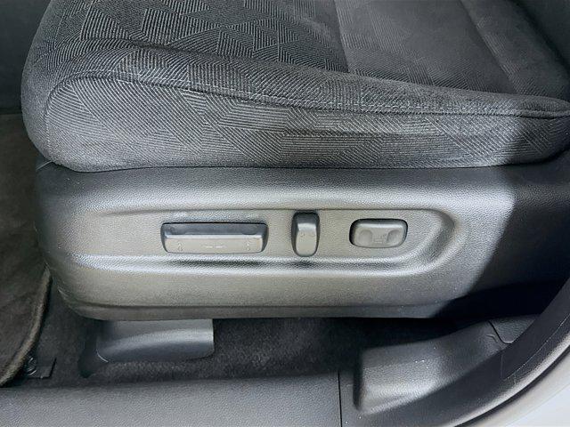 used 2022 Honda Pilot car, priced at $29,056