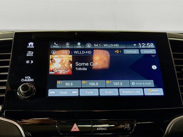 used 2022 Honda Pilot car, priced at $29,056