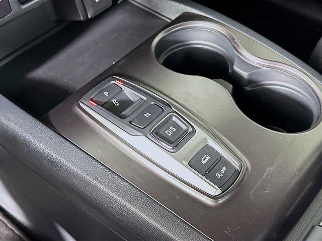 used 2022 Honda Pilot car, priced at $29,056