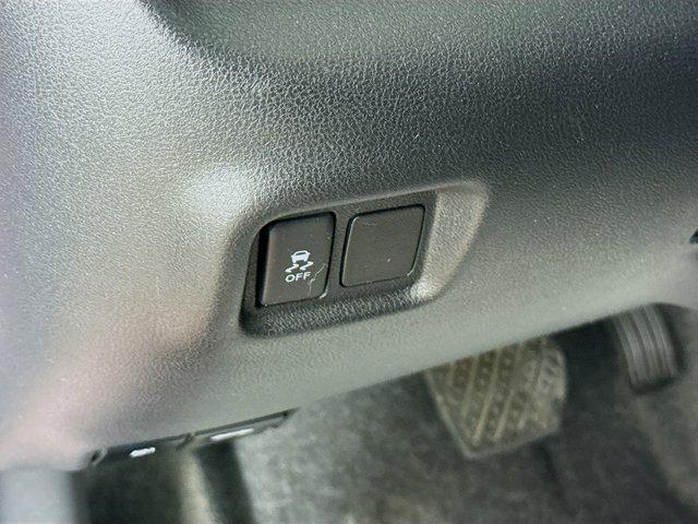 used 2016 Nissan Versa Note car, priced at $6,702