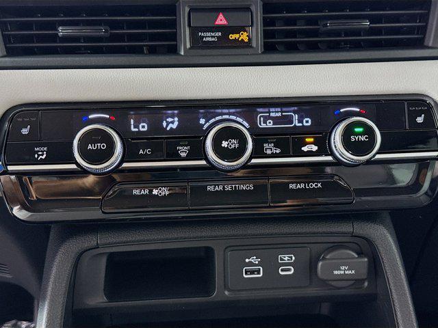 new 2025 Honda Pilot car, priced at $42,987
