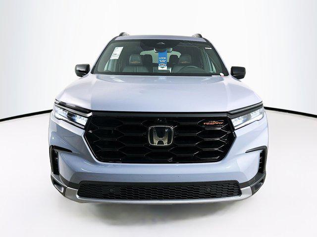 new 2025 Honda Pilot car, priced at $48,062