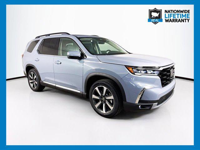 new 2025 Honda Pilot car, priced at $46,642