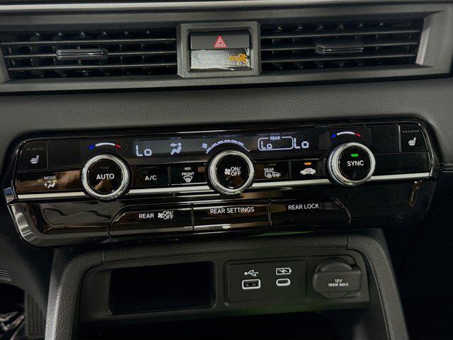 new 2025 Honda Pilot car, priced at $46,642