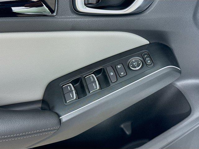 new 2025 Honda Civic Hybrid car, priced at $32,913