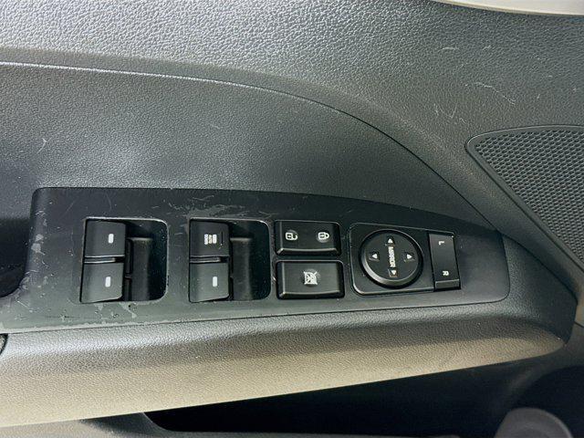 used 2020 Hyundai Elantra car, priced at $13,008