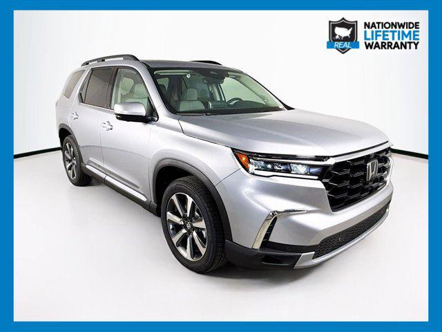 new 2025 Honda Pilot car, priced at $51,136