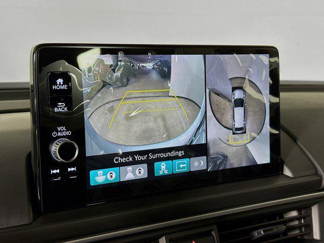 new 2025 Honda Pilot car, priced at $51,136