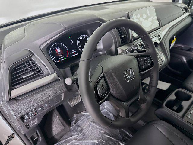 new 2025 Honda Odyssey car, priced at $42,276