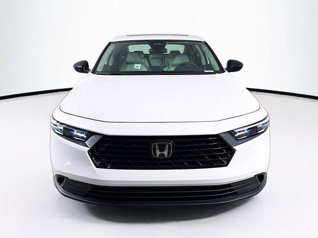 new 2025 Honda Accord car, priced at $31,915