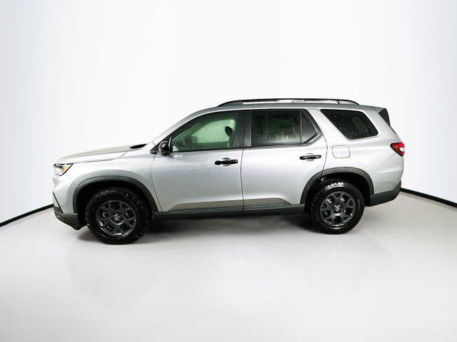 new 2025 Honda Pilot car, priced at $48,803