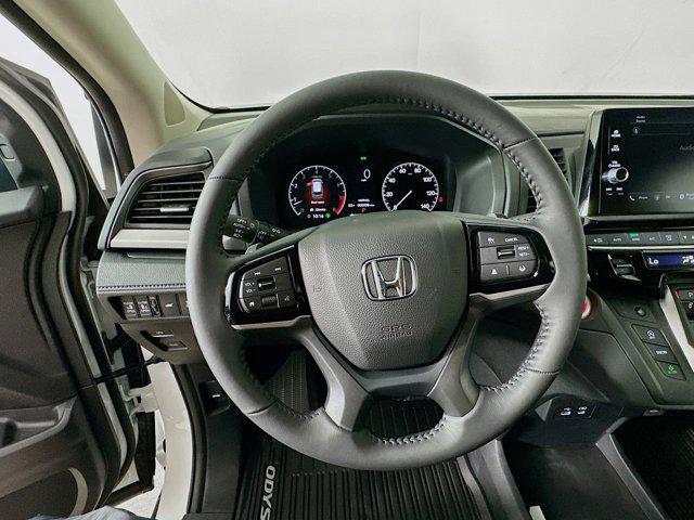 new 2025 Honda Odyssey car, priced at $42,821