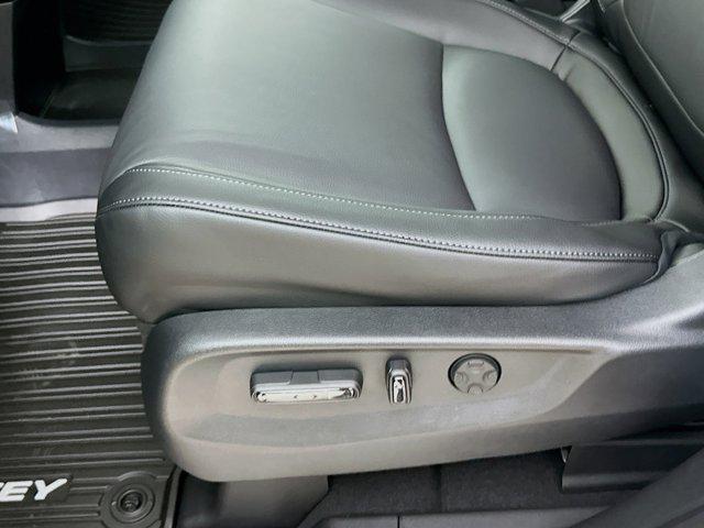 new 2025 Honda Odyssey car, priced at $42,821