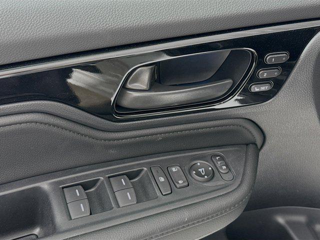 new 2025 Honda Odyssey car, priced at $45,166