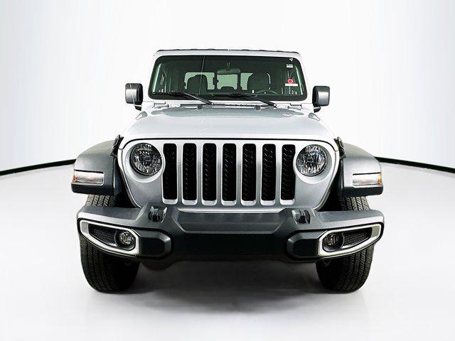 used 2023 Jeep Gladiator car, priced at $32,026