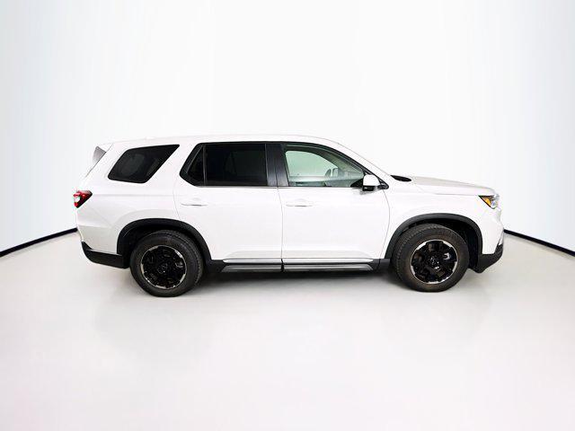 used 2025 Honda Pilot car, priced at $40,463
